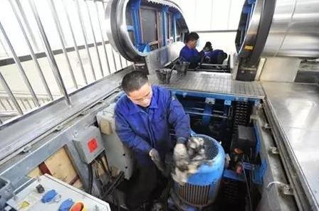 四川別墅電梯 來聽聽別墅電梯維護(hù)人員的心聲-四川別墅電梯