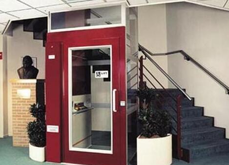 成都家用電梯
 你知道電梯層門都有哪些要求-成都家用電梯